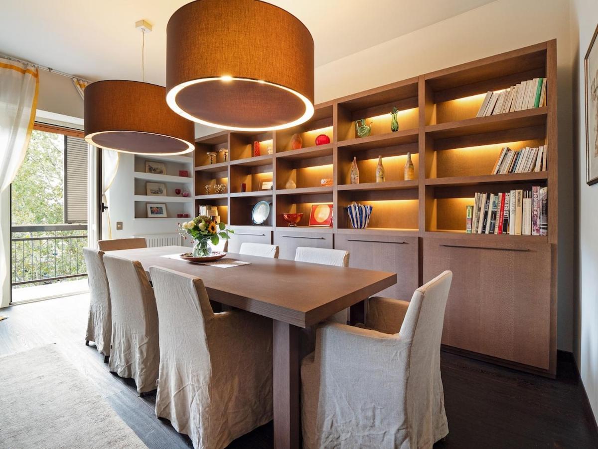 Stylish And Bright In The Center Of Apartment *